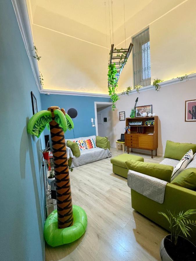 4 Balconi Rooms Paladini B&B E Appartamenti Лечче Экстерьер фото