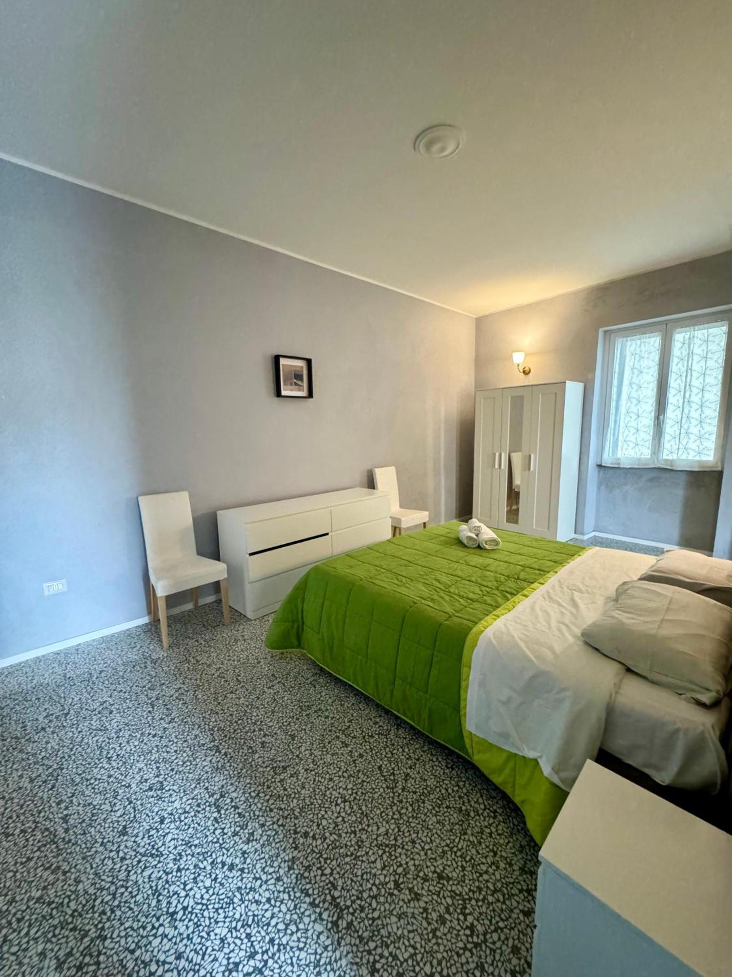 4 Balconi Rooms Paladini B&B E Appartamenti Лечче Экстерьер фото