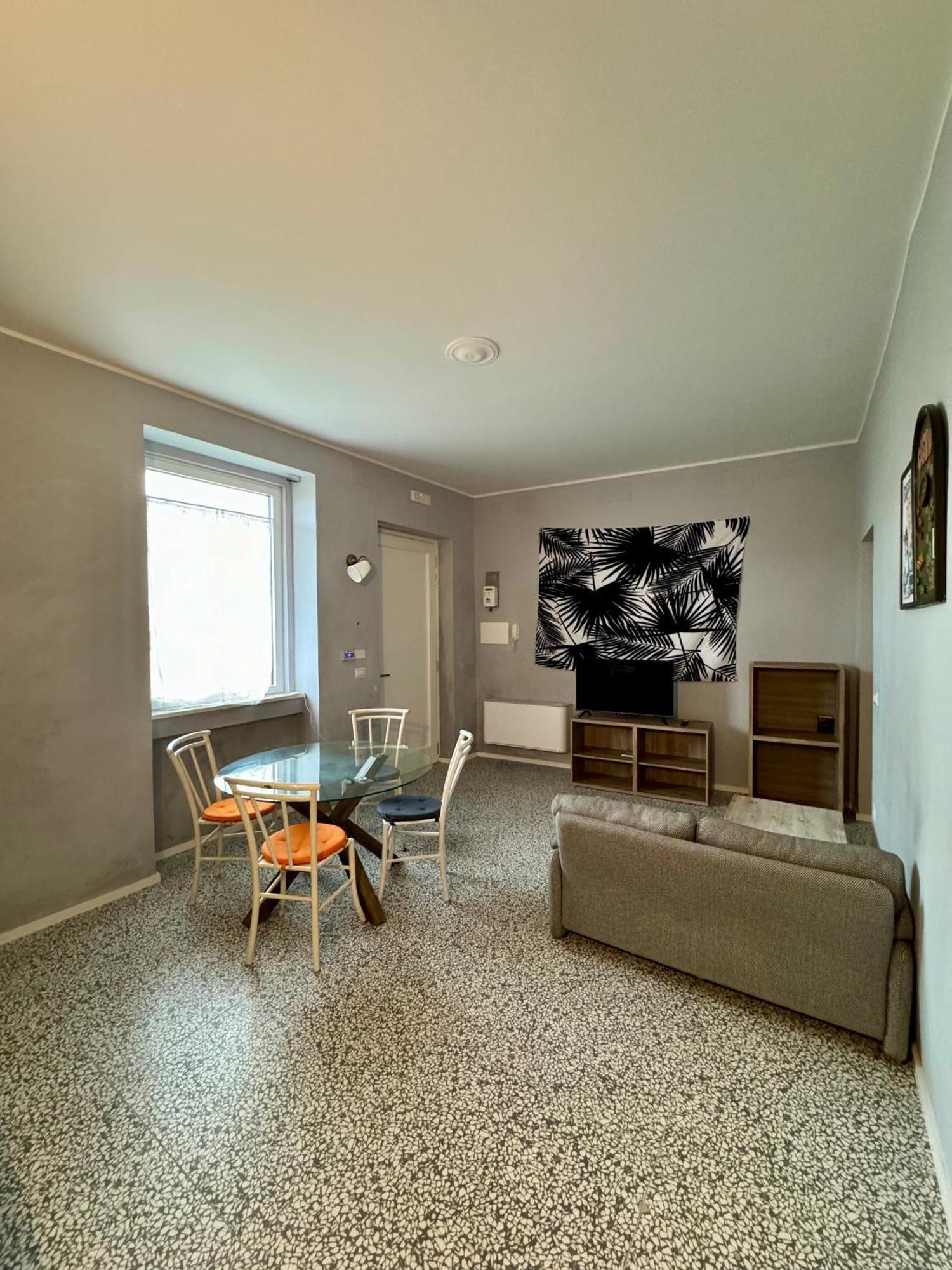 4 Balconi Rooms Paladini B&B E Appartamenti Лечче Экстерьер фото